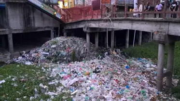 কেরানীগঞ্জে বর্জ্যের পাহাড়, ইউনিয়নভিত্তিক ব্যবস্থায় হিমশিম