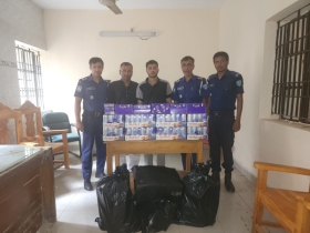 মাদকের বিরুদ্ধে পুলিশের সাঁড়াশি অভিযান
