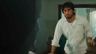 আলীর ট্রেলারে এক অচেনা ’ইরফান’ 