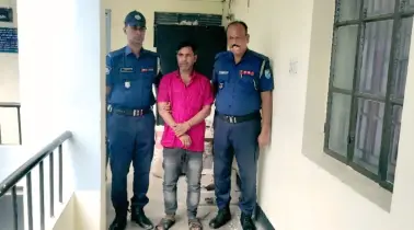বহিষ্কৃত যুবদল নেতাকে পুলিশে দিলেন বিএনপি নেতা