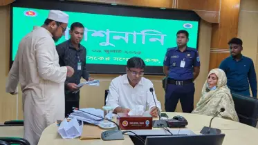 পঞ্চগড়ে জনগণের মুখোমুখি প্রশাসক, জনপ্রিয় হয়ে উঠছে গণশুনানি 