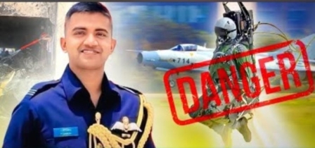 বিমান বি ধ্ব স্তের শেষ ৩০ সেকেন্ড, ইজেক্ট কমান্ডের পরও কেন বাঁ চ তে পারলেন না তৌকির!