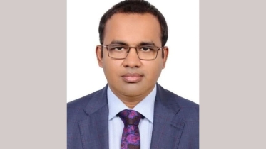 জাতির কাছে সাবেক প্রধান বিচারপতির অপরাধ অমার্জনীয়: ড. মারুফ হোসেন