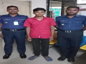 গঙ্গাচড়ায় ধর্মীয় কটূক্তির অভিযোগে যুবক আটক, ভুল বাড়ি ভাঙচুর, আতঙ্কে গ্