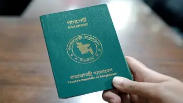 অ্যাসাইলাম আবেদন করলেই বন্ধ পাসপোর্ট! বিপাকে অস্ট্রেলিয়া প্রবাসী বাংলাদেশিরা