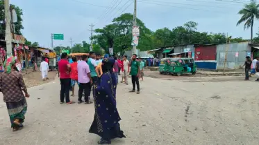 সিএনজি অটোরিকশা ধর্মঘট দ্বিতীয় দিনে,আখাউড়ায় চরম ভোগান্তিতে যাত্রীরা 