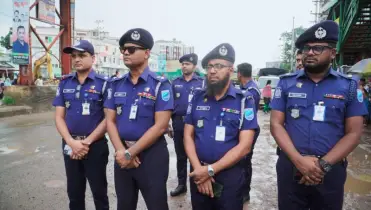 নরসিংদীতে চাঁদাবাজি ও নৈরাজ্য বন্ধে কঠোর অবস্থানে পুলিশ