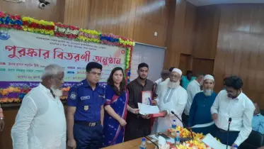 ভোলার চরফ্যাশনে ৩৬ কৃতি শিক্ষার্থীকে পুরস্কৃত করলো উপজেলা প্রশাসন