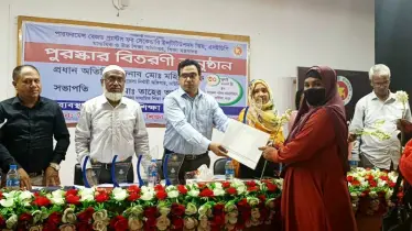 কাউনিয়ায় শ্রেষ্ঠ শিক্ষার্থীদের মাঝে পুরস্কার বিতরণ