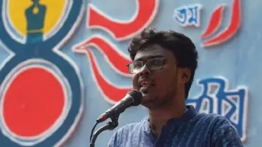 শাপলাকে ‘ফ্যাসিবাদের পদধ্বনি’ বলায় ছাত্র ইউনিয়ন সভাপতিকে ক্ষমা চাইতে বললেন শহীদ রেহানের বোন