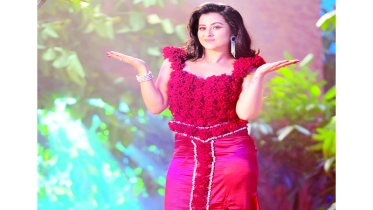 সিনেমার বাইরে বুবলী