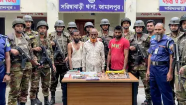 জামালপুরের সরিষাবাড়ীতে শীর্ষ সন্ত্রাসী রাজা মেম্বারসহ গ্রেপ্তার ৩