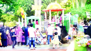 বায়ান্ন বাজার তিপ্পান্ন গলি