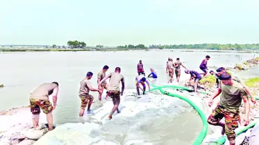 পাঁচদিন পর বন্ধ হলো সাতক্ষীরা লোকালয়ে পানি ঢোকা