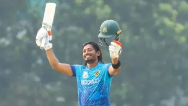 ডিপিএল মাতিয়ে চট্টগ্রাম টেস্টের দলে বিজয়