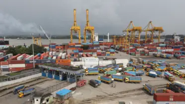 চট্টগ্রাম বন্দরে পণ্য হ্যান্ডলিংয়ে রেকর্ড, কাস্টমসের আয় ৭৫ হাজার কোটি
