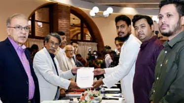 রাজনৈতিক দলগুলোর সঙ্গে দ্বিতীয় পর্যায়ের আলোচনা শুরু করবে কমিশন