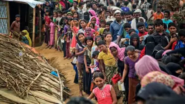 আন্তর্জাতিক সহায়তা কমায় বেপরোয়া হয়ে উঠছে রোহিঙ্গারা