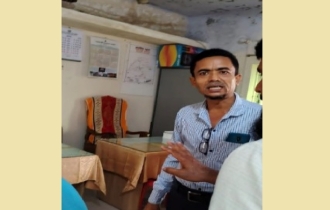 প্রশিক্ষণে অনুপস্থিত থেকেও ভাতা দাবির ঘটনায় সহকারী শিক্ষা কর্মকর্তাকে লাঞ্ছিত, শিক্ষকদের তীব্র নিন্দা