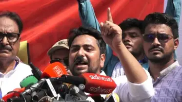 একটি পক্ষ চাঁদাবাজি সন্ত্রাস টিকিয়ে রাখতে চায়