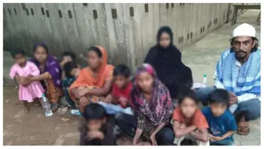 ভারত-পাকিস্তান উত্তেজনা, ২ হাজার মাইল দূর থেকে বিমানে এনে বাংলাদেশে ঠেলে দেওয়া হচ্ছে মানুষ