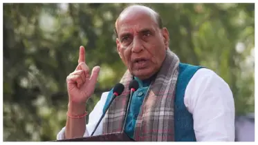 ভারতীয় সেনাবাহিনীকে ডাক্তারের সাথে তুলনা করে কী বললেন রাজনাথ সিং