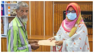 দৈনিক জনকন্ঠে সংবাদ প্রকাশের পর বৃক্ষ প্রেমিক সিদ্দিকের পাশে পাইকগাছার ইউএনও