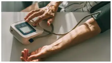 উচ্চ রক্তচাপ বা হাইপারটেনশন কেন হয়?