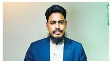 শেখ হাসিনা টুপ করে ঢুকে পড়লে আম গাছে বেঁধে বিচার করবে মানুষ: আখতার