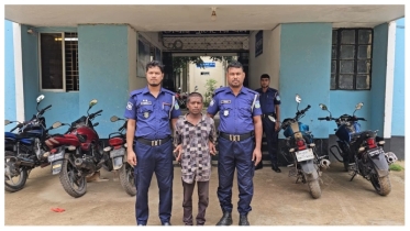 নেত্রকোনায় অবৈধ অনুপ্রবেশের দায়ে ভারতীয় নাগরিক আটক