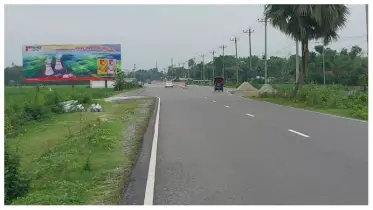 কুমিল্লা-নোয়াখালী মহাসড়ক যেন মৃত্যুফাঁদ