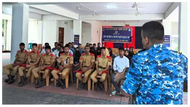 ভোলায় কোস্ট গার্ডের উদ্যোগ “তারুণ্যের উৎসব” শীর্ষক অপরাধমূলক কর্মকাণ্ড বিরোধী আলোচনা ও জনসচেতনতামূলক কার্যক্রম