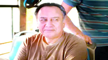 ‘উৎসব’ সিনেমার টিজার প্রকাশ
