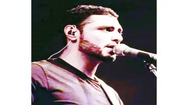 বাবা নায়ক জসীমের কবরে শায়িত রাতুল