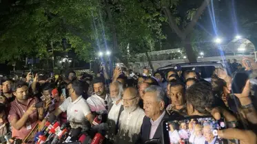 প্রধান উপদেষ্টার সাথে বিএনপির মিটিংয়ে কী হলো? জানালেন খন্দকার মোশাররফ