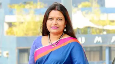 চয়নিকা চৌধুরীর বিরুদ্ধে গ্রেপ্তারি পরোয়ানা