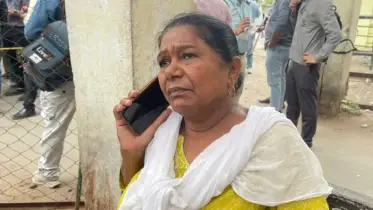 “বাবার শেষকৃত্য করতে এসেছিল সে। এখন নিজেই আর ফিরবে না”