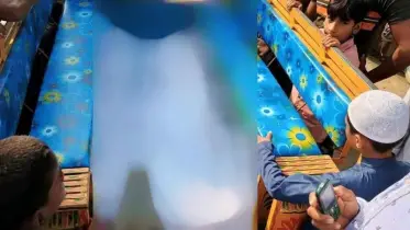 নওগাঁয় নিজ বাড়ি থেকে স্বামী-স্ত্রীর মরদেহ উদ্ধার