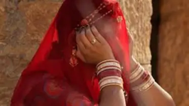 বাসর শেষে স্বামীর টাকা লুট করে পালিয়েছে নববধূ