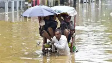 আসামসহ উত্তর-পূর্ব ভারতে বন্যা-ভূমিধ্বসে ৪৪ জনের মৃত্যু, পানিতে তলিয়ে গেছে বিস্তীর্ণ এলাকা