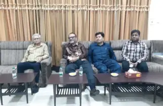 রাবি এবং ঢাবি উপাচার্যের সৌজন্য সাক্ষাৎ