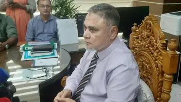 প্রধান উপদেষ্টার সাথে একান্ত বৈঠকের বিষয়ে মুখ খুললেন সিইসি