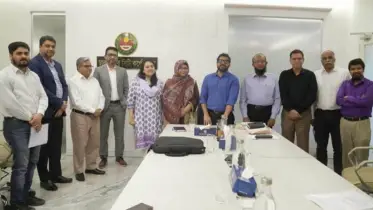 ঢাকায় এক লাখ হকারকে পুনর্বাসন করবে এসএমই ফাউন্ডেশন