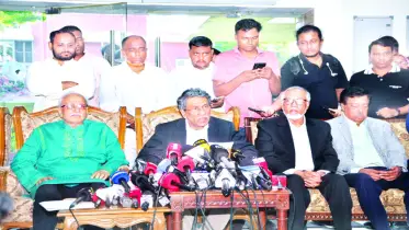 রাষ্ট্রীয় মূলনীতি ও সাংবিধানিক পদ নিয়ে মতানৈক্য