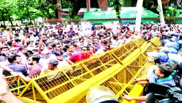 মেয়র হিসেবে শপথ গ্রহণে ইচ্ছাকৃতভাবে বিলম্ব করা হচ্ছে ॥ ইশরাক