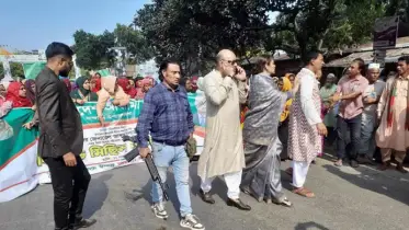 অস্ত্র হাতে পুরানো রূপে আওয়ামী লীগ