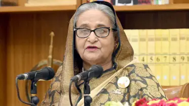 শেখ হাসিনাসহ ১২ জনকে আদালতে হাজির হতে গেজেট প্রকাশের নির্দেশ