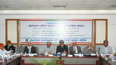পুলিশকে মানবিক বাহিনী হিসেবে গড়ে তুলতে সংস্কারের বিকল্প নেই
