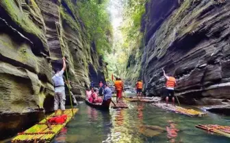 খুলে দেওয়া হল বান্দরবানের জনপ্রিয় দেবতাখুম পর্যটনকেন্দ্র