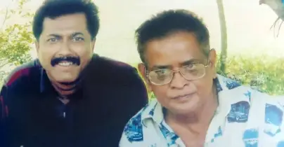 ঈদে পাঞ্জাবি না দেওয়ায় রাগ করেছিলেন হ‍ুমায়ূন আহমেদ, অভিনেতা ফারুক জানালেন সেই ঘটনা